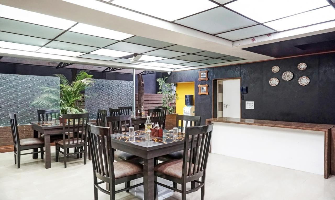 Treebo Trend Silver Crest Lohogaon Exterior photo