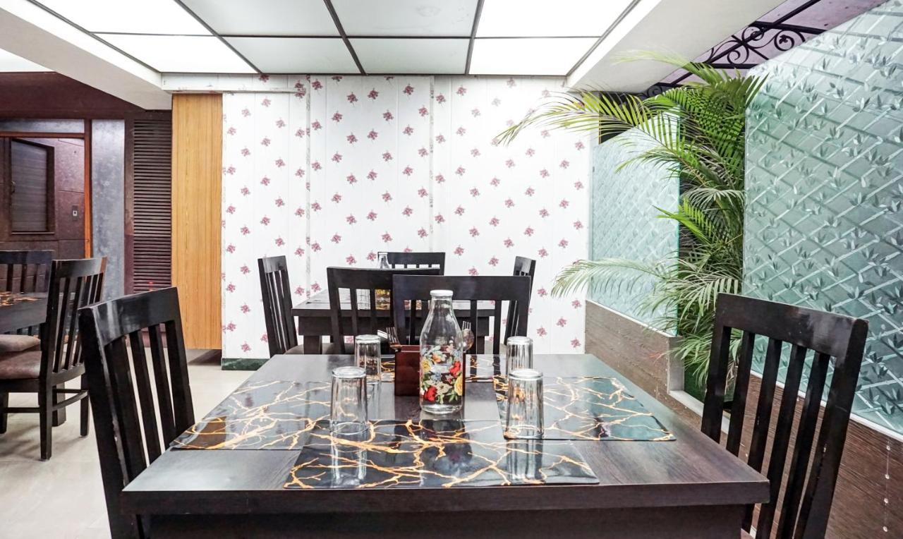 Treebo Trend Silver Crest Lohogaon Exterior photo